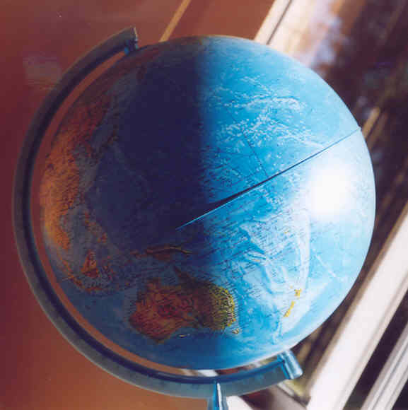 Sun over Tropic of Capricorn